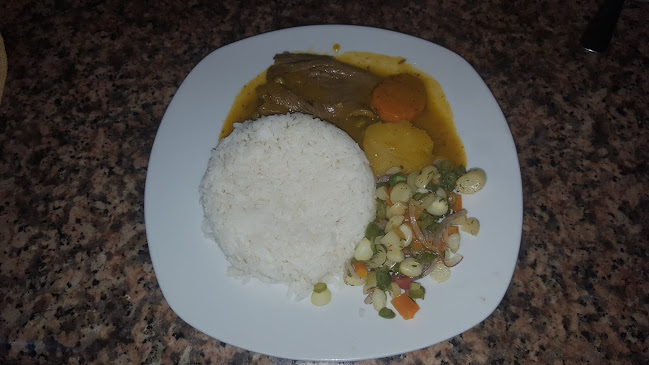 Opiniones de Restaurante Cafeteria Rincon Ponceño en Camilo Ponce Enriquez - Cafetería
