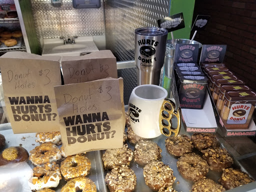 Donut Shop «Hurts Donut», reviews and photos, 7010 W 21st St, Wichita, KS 67205, USA