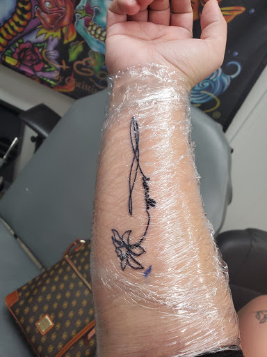 Tattoo Shop «Agape Ink Tattoo & Piercings», reviews and photos, 669 Atlanta Highway Southeast A, Winder, GA 30680, USA