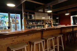 En Japanese Bar and Restaurant image