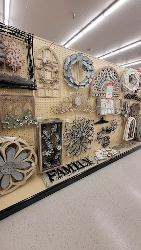 Craft Store «Hobby Lobby», reviews and photos, 2455 W International Speedway Blvd, Daytona Beach, FL 32114, USA