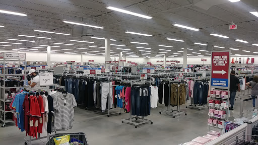 Burlington Coat Factory, 1160 Dawsonville Hwy, Gainesville, GA 30501, USA, 