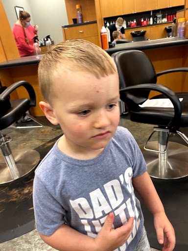 Hair Salon «Fantastic Sams Cut & Color», reviews and photos, 1600 Warren St, Mankato, MN 56001, USA