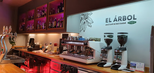 Restaurante El Arbol