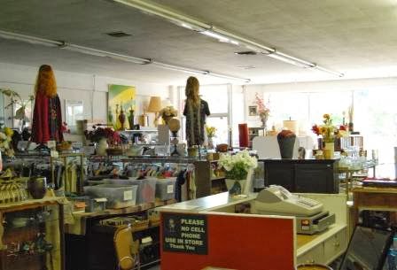 Thrift Store «Hospice Center Thrift Store», reviews and photos, 1303 Cerrillos Rd, Santa Fe, NM 87505, USA