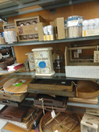 Department Store «T.J. Maxx», reviews and photos, 2146 Henderson Mill Rd, Atlanta, GA 30345, USA