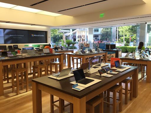 Computer Store «Microsoft Store - The Domain», reviews and photos, 3309 Esperanza Crossing #104, Austin, TX 78758, USA