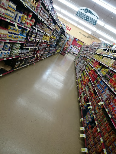 Grocery Store «Fiesta Market», reviews and photos, 160 N Bolingbrook Dr, Bolingbrook, IL 60440, USA