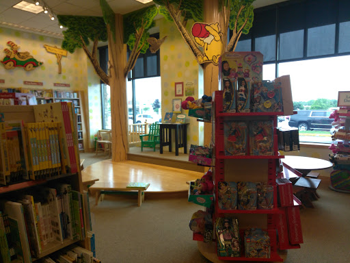 Book Store «Barnes & Noble», reviews and photos, 3701 McKinley Pkwy, Buffalo, NY 14219, USA