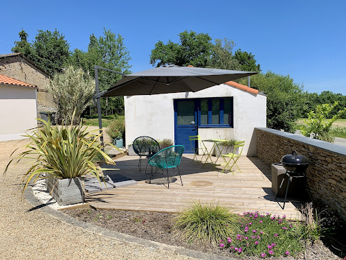 Lodge Gîte - Roustais sous la couette Vue