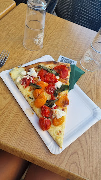 Plats et boissons du Pizzeria BEST PIZZA à Cannes - n°4