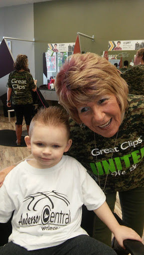 Hair Salon «Great Clips», reviews and photos, 1843 N Scatterfield Rd, Anderson, IN 46012, USA