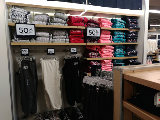 Outlet Mall «Sanibel Outlets», reviews and photos, 20350 Summerlin Rd, Fort Myers, FL 33908, USA