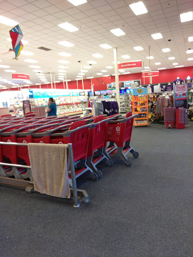 Department Store «Target», reviews and photos, 2199 MN-36, North St Paul, MN 55109, USA