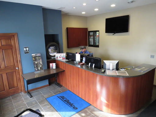 Auto Repair Shop «Certified Auto Repair», reviews and photos, 4700 Shoreline Dr, Spring Park, MN 55384, USA