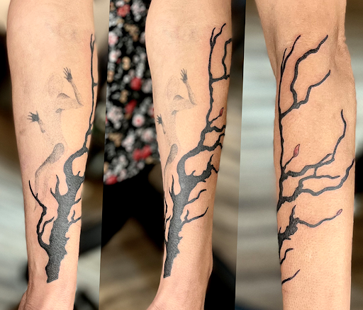 Tattoo Shop «Club Tattoo Scottsdale», reviews and photos, 4255 N Winfield Scott Plaza, Scottsdale, AZ 85251, USA