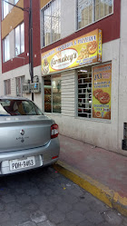 Panaderia, Pastelería & Pizzería Carmakey'S