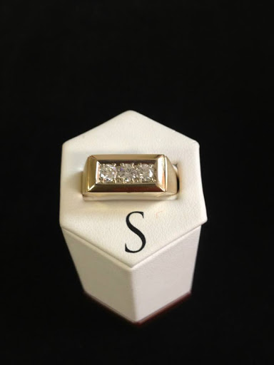 Jewelry Store «Folco Jewelers», reviews and photos, 1697 Acushnet Ave, New Bedford, MA 02746, USA