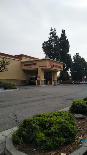 Grocery Store «Superior Grocers», reviews and photos, 3831 Martin Luther King Jr Blvd, Lynwood, CA 90262, USA