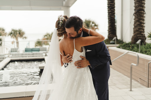 Clothing Alteration Service «Malindy Elene Bridal Boutique», reviews and photos, 2109 W Kennedy Blvd, Tampa, FL 33606, USA