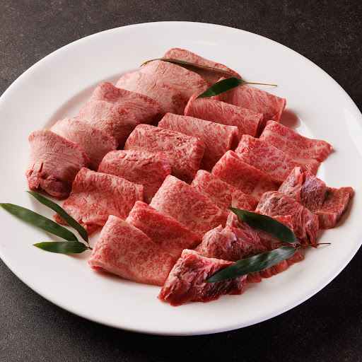 海鮮ブッフェダイニング 銀座八芳 新宿店 yakiniku dishes
