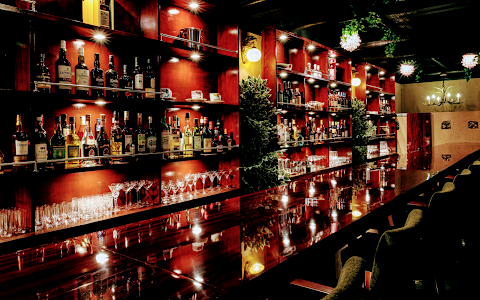 Bar Composition image