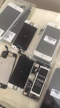 Roosevelt Repair IPhones and more! - Photo 6 - Car repair in North Chicago, IL, Round Lake Beach