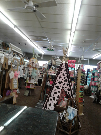 Hamburger Restaurant «Owl Drug Store», reviews and photos, 312 S Commercial Ave, Coleman, TX 76834, USA