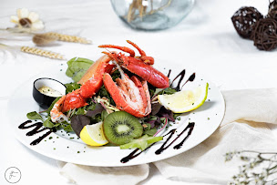 Photo n°3 de Logis Restaurant la Bastide de Cabezac à Bize-Minervois ()