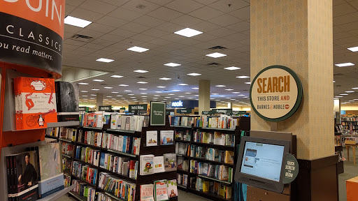 Book Store «Barnes & Noble», reviews and photos, 6501 Grape Rd #1200, Mishawaka, IN 46545, USA