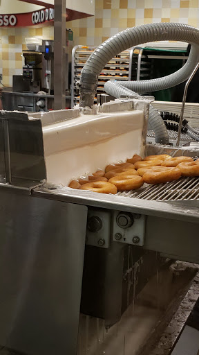 Donut Shop «Krispy Kreme Doughnuts», reviews and photos, 1444 N Battlefield Blvd, Chesapeake, VA 23320, USA