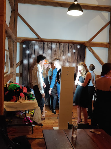 Community Center «The Byron Colby Barn», reviews and photos, 1561 Jones Point Rd, Grayslake, IL 60030, USA