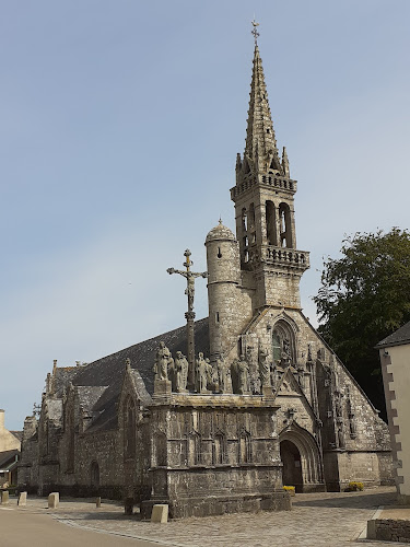 attractions Calvaire de l'Église Confort-Meilars