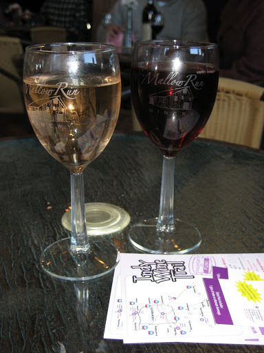 Winery «Mallow Run Winery», reviews and photos, 6964 W Whiteland Rd, Bargersville, IN 46106, USA