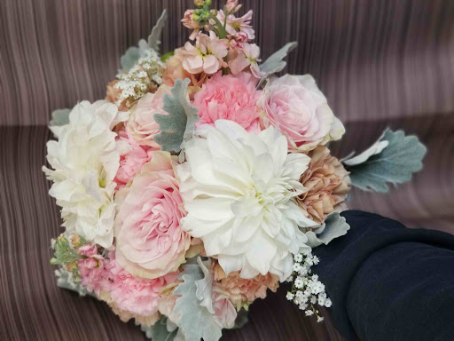 Florist «Kern Park Flower Shoppe», reviews and photos, 6713 SE Holgate Blvd, Portland, OR 97206, USA