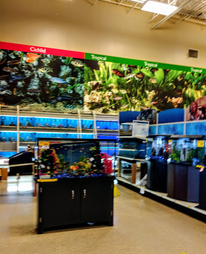 Pet Supply Store «PetSmart», reviews and photos, 17585 Southcenter Pkwy, Tukwila, WA 98188, USA