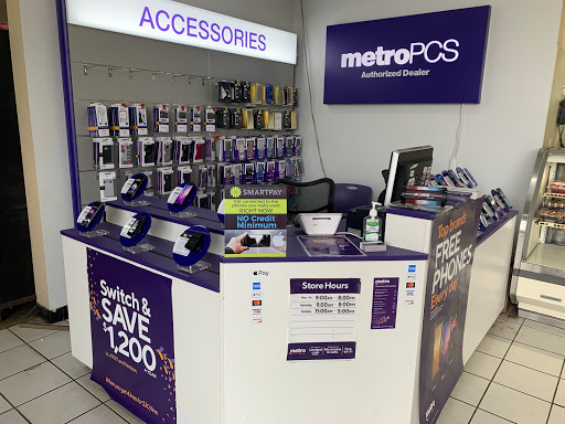 Supermarket «Oak Ridge Market», reviews and photos, 26700 Ryan Rd, Warren, MI 48091, USA