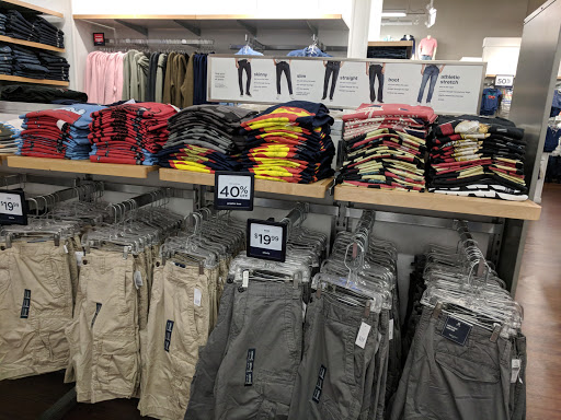 Clothing Store «Gap Outlet», reviews and photos, 1600 Saratoga Ave, San Jose, CA 95129, USA