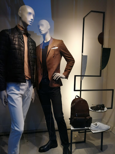 Massimo Dutti