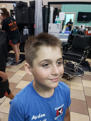 Barber Shop «Justin Barber Shop», reviews and photos, 104 W 4th St, Justin, TX 76247, USA