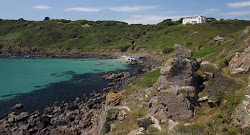 Foto von Porthbeer Cove mit sehr sauber Sauberkeitsgrad