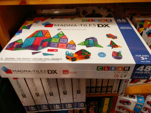 Book Store «Ambassador Toys», reviews and photos, 2 Embarcadero Center #6, San Francisco, CA 94111, USA