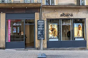 Camille Albane - Coiffeur Metz image