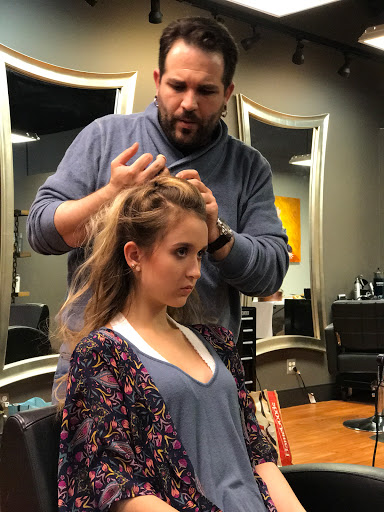 Beauty Salon «Sojourn Salon», reviews and photos, 29 S Randall Rd, North Aurora, IL 60542, USA
