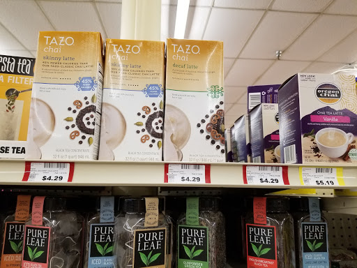 Grocery Store «Family Fare Supermarket», reviews and photos, 724 N University Dr, Fargo, ND 58102, USA