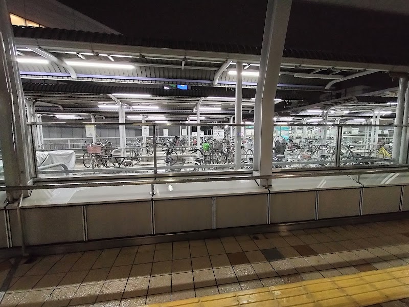 野田阪神駅有料自転車駐車場