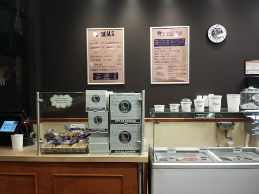 Cookie Shop «Insomnia Cookies», reviews and photos, 505 Westport Rd, Kansas City, MO 64111, USA