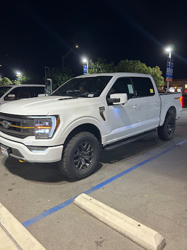 BP Ford of Long Beach image