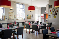 Atmosphère du Restaurant français Auberge L'Ecole à Saint-Martin-Lestra - n°9