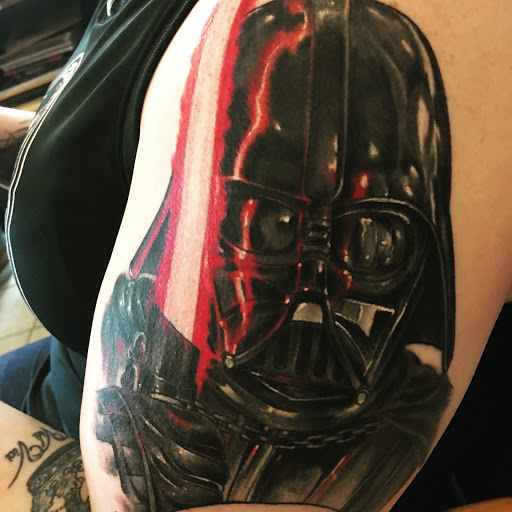 Tattoo Shop «BLACK COLLAR TATTOO», reviews and photos, 930 Main St, Sweet Home, OR 97386, USA